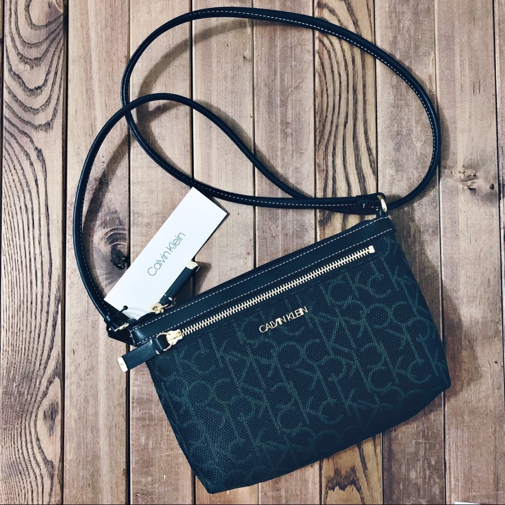 Calvin Klein “swing” crossbody